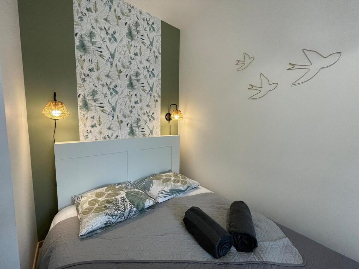 Appartement Le Familial Proche Gare à Sens Extérieur photo